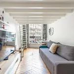Lovely Apartment Paris Louvre